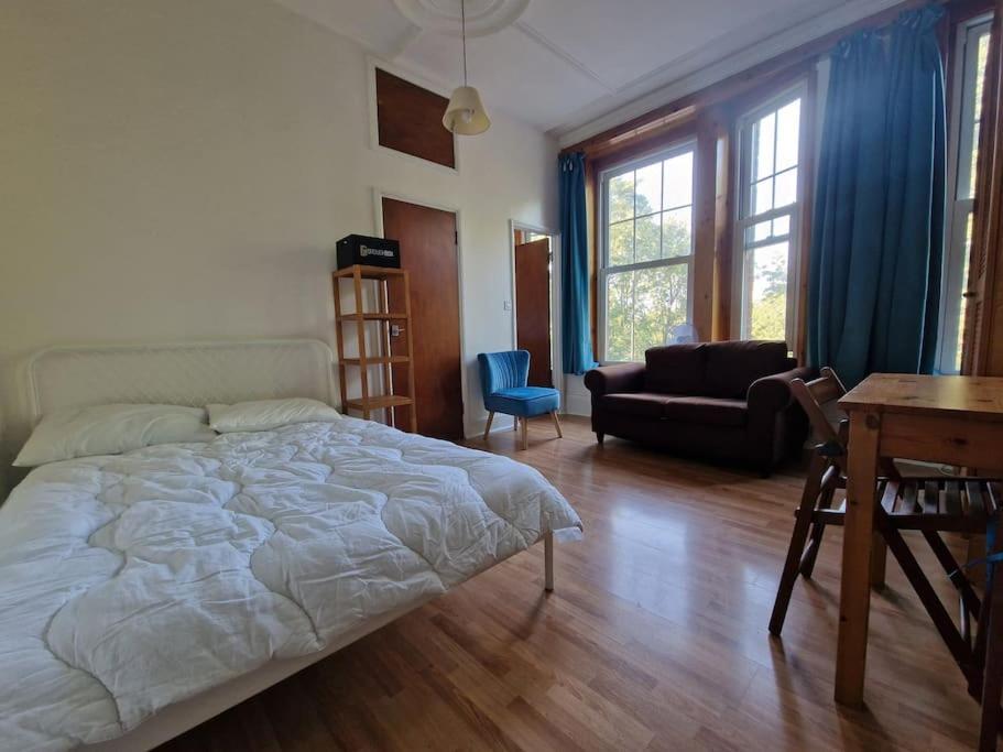 Bright Well Located Studio Flat London Ngoại thất bức ảnh